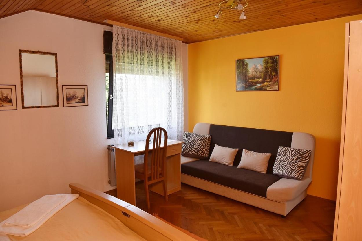 Apartman Jadranka Zaprešić Εξωτερικό φωτογραφία